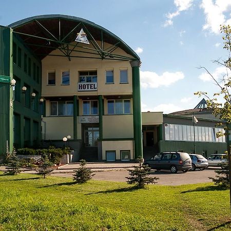 Vaivorykste Hotel Siauliai  Bagian luar foto