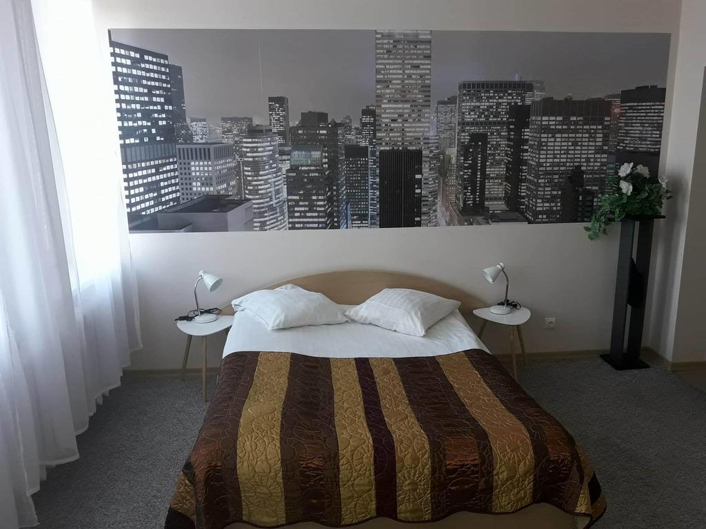 Vaivorykste Hotel Siauliai  Bagian luar foto