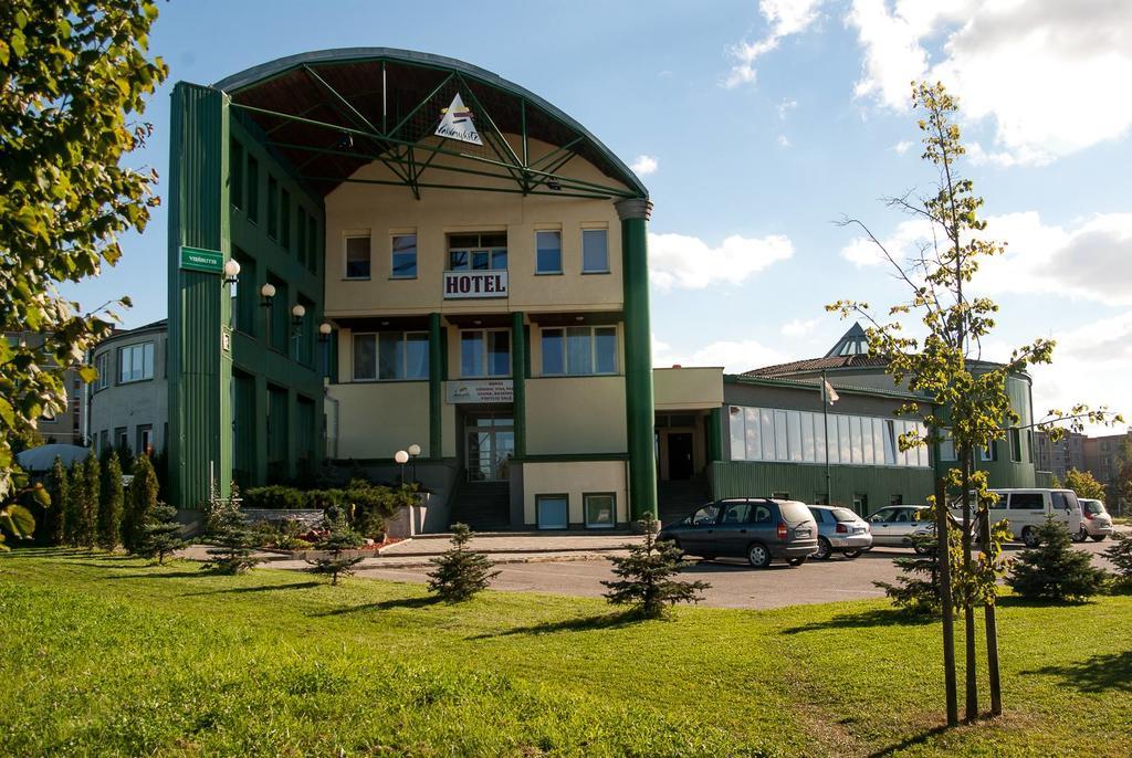 Vaivorykste Hotel Siauliai  Bagian luar foto