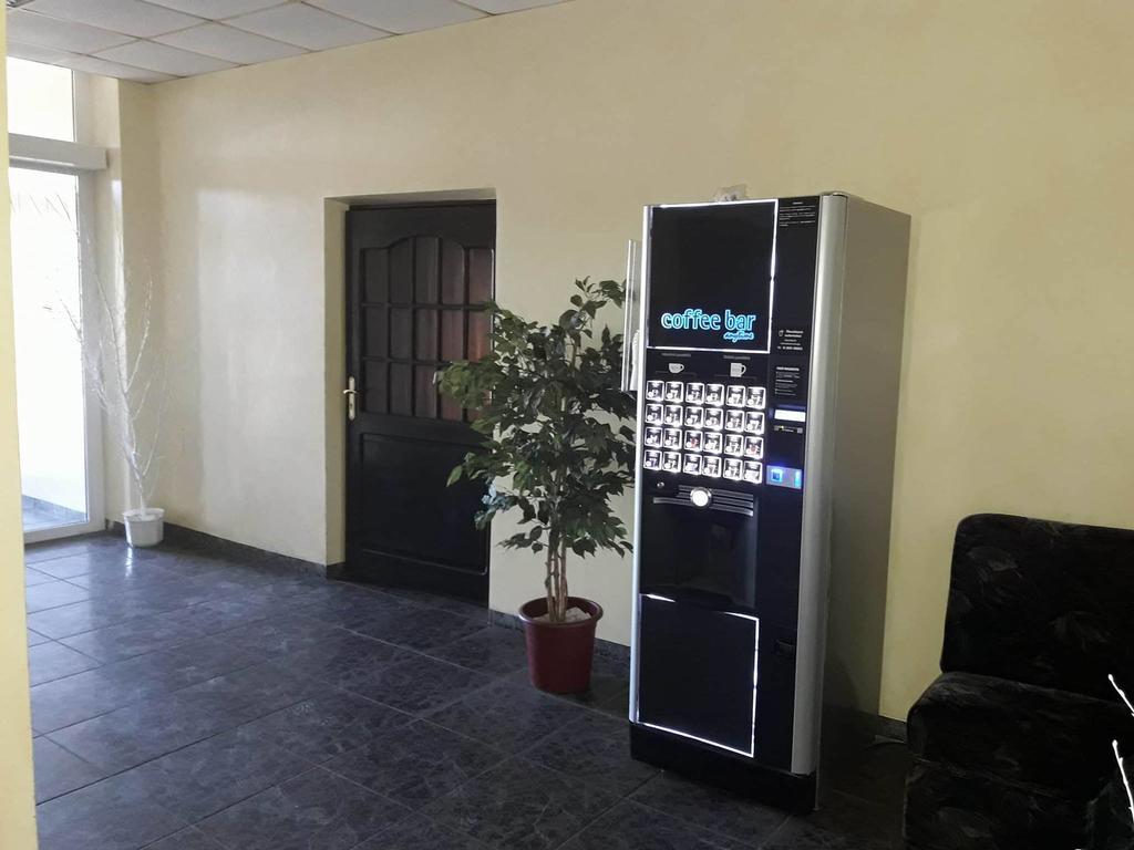 Vaivorykste Hotel Siauliai  Bagian luar foto
