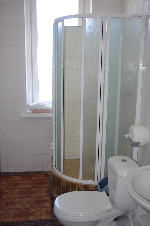 Vaivorykste Hotel Siauliai  Bagian luar foto