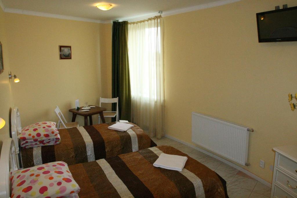 Vaivorykste Hotel Siauliai  Ruang foto
